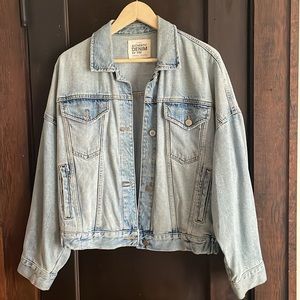 Zara jean jacket (inside pockets)